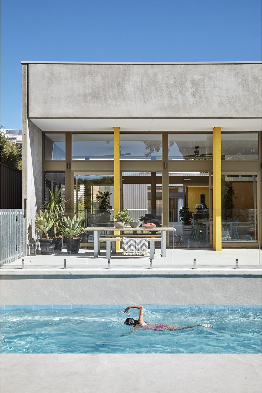 色彩斑斓的沿海郊区住宅-24