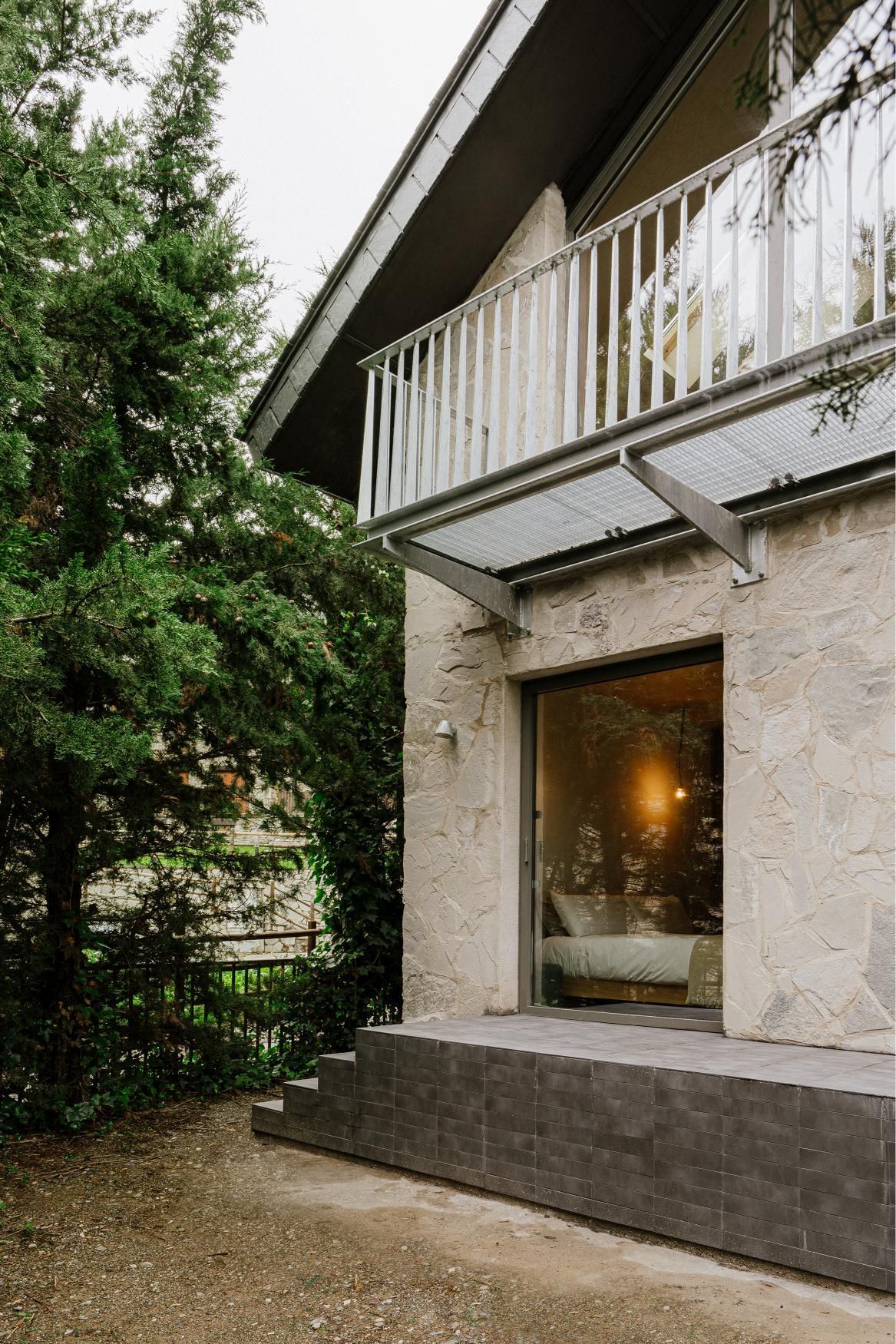 北欧  阿拉贡风格山区住宅改造-8