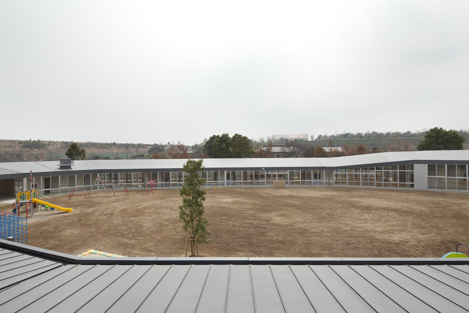 たがわこどもセンター『まいまい』(田川儿童中心“Maimai”)丨日本福冈丨塩塚隆生アトリエ(盐冢隆生工作室)-2