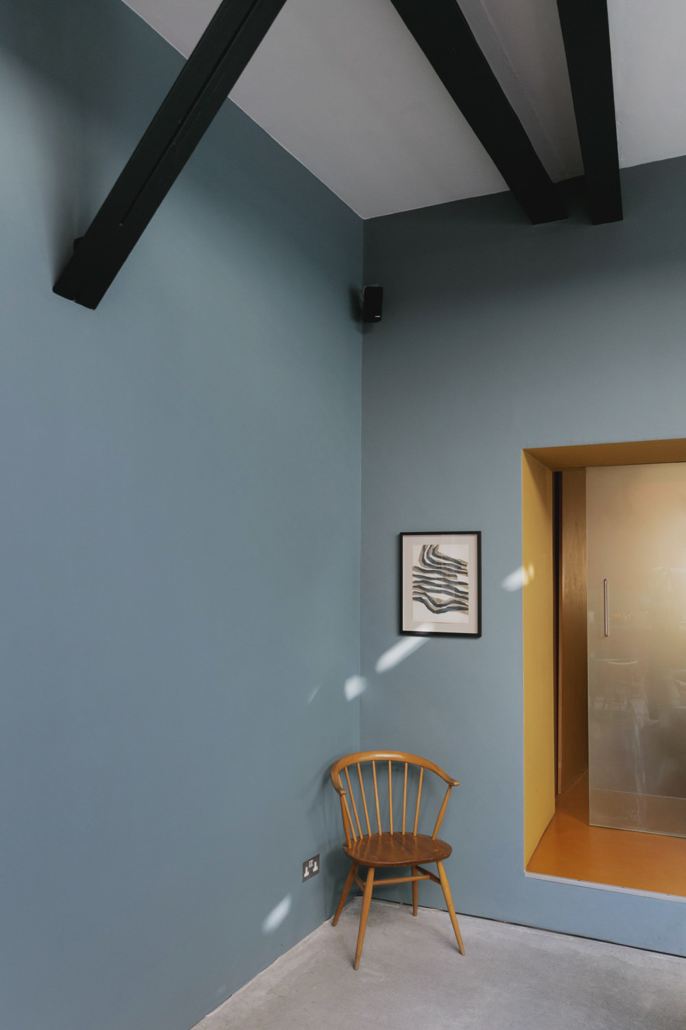 色彩生活 | 哈克尼的现代公寓与 Farrow&Ball 的碰撞-6