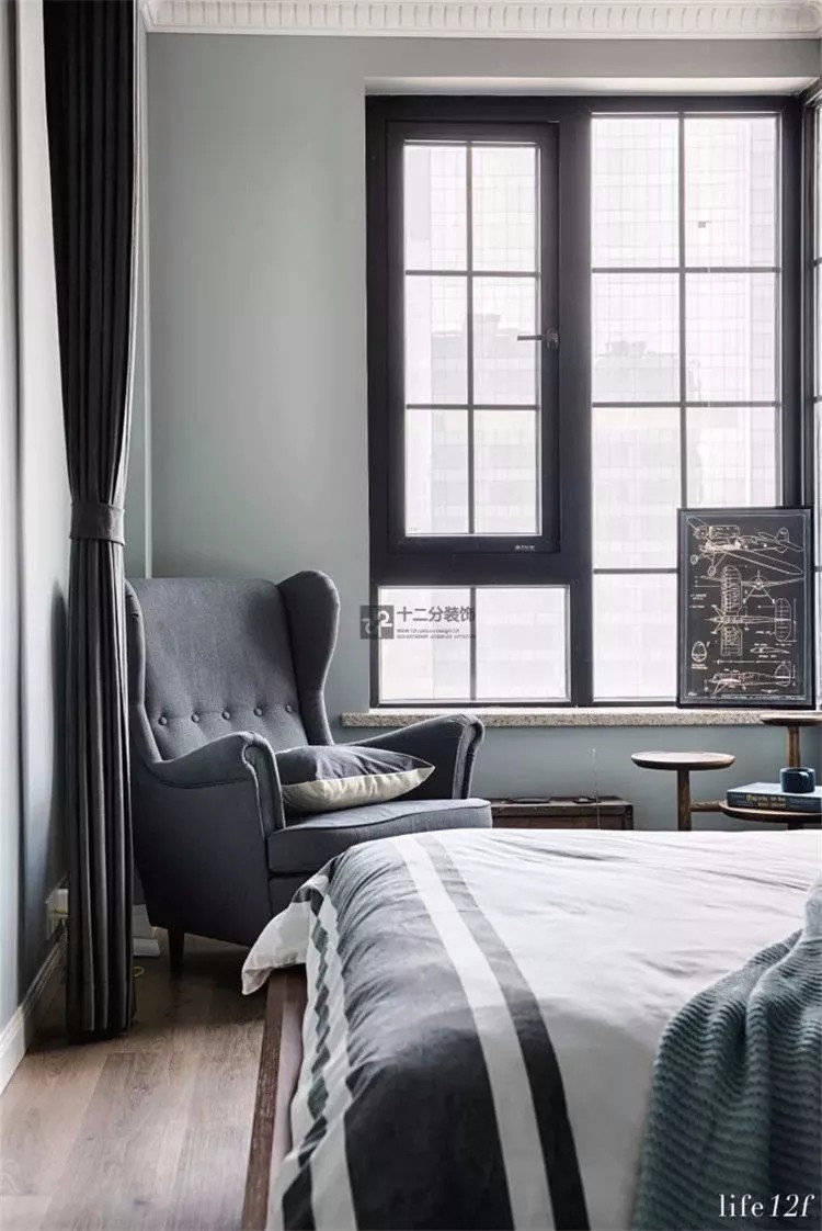 重庆现代风住宅的个性色彩搭配-16