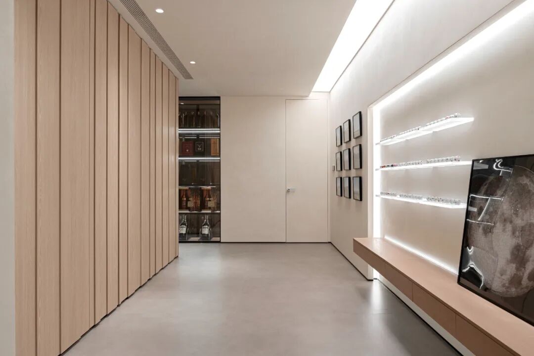 BENSONDESIGN原创设计丨400㎡被自然环绕的极简别墅-10