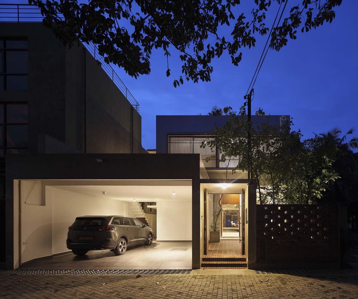 田畔之家 · 嵌入自然的宁静空间-25