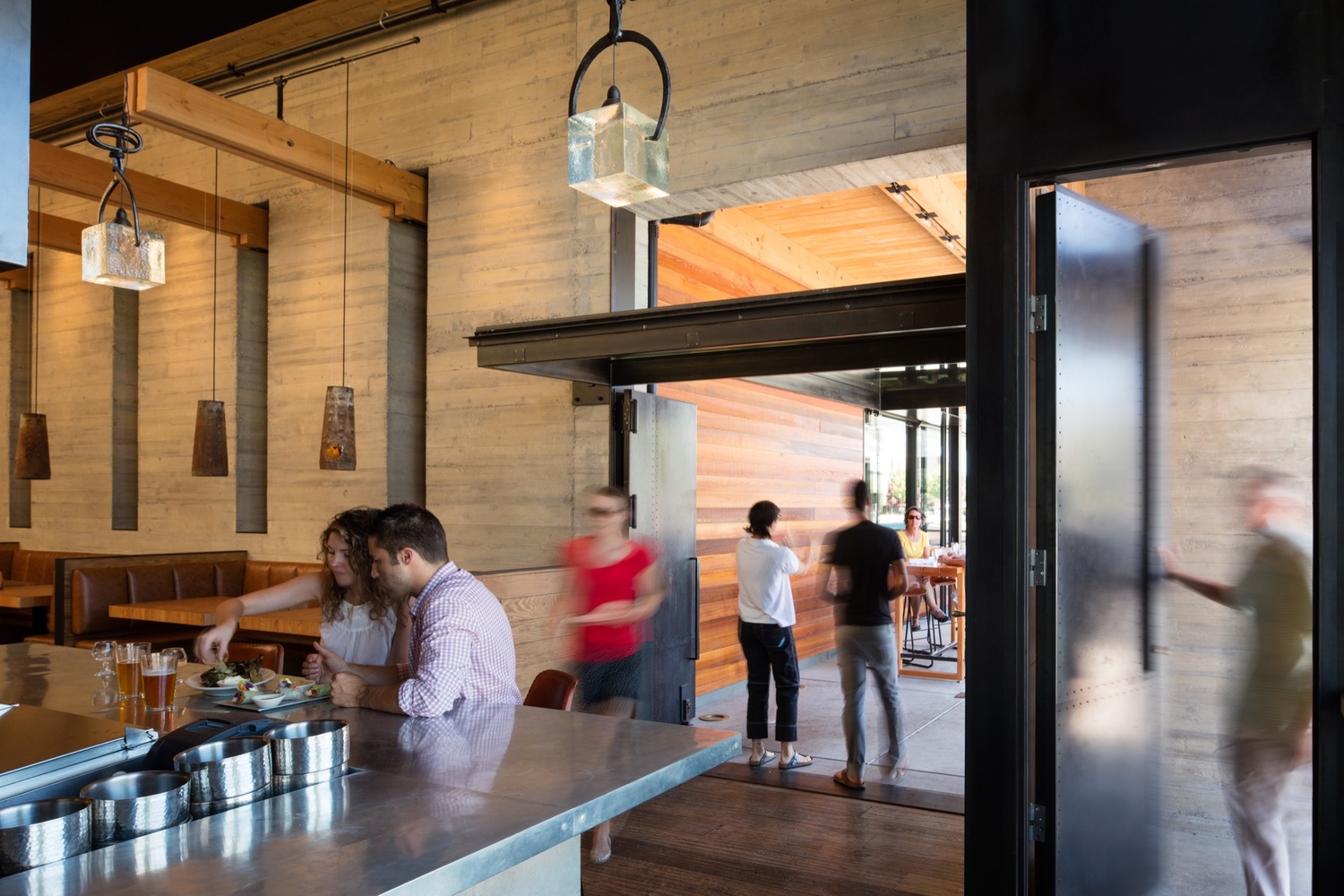 亚基马谷农业遗产的复兴 · Cowiche Canyon Kitchen and Icehouse Bar-82