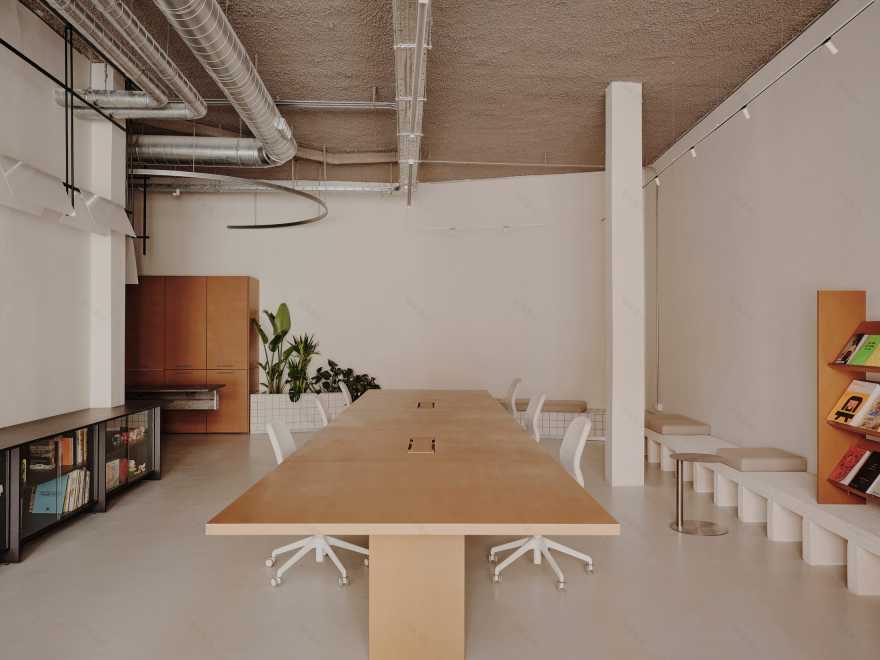Sornells 21共享 workspace丨西班牙丨Paloma Bau,T.O.T(由Ausiàs Pérez领导)-42