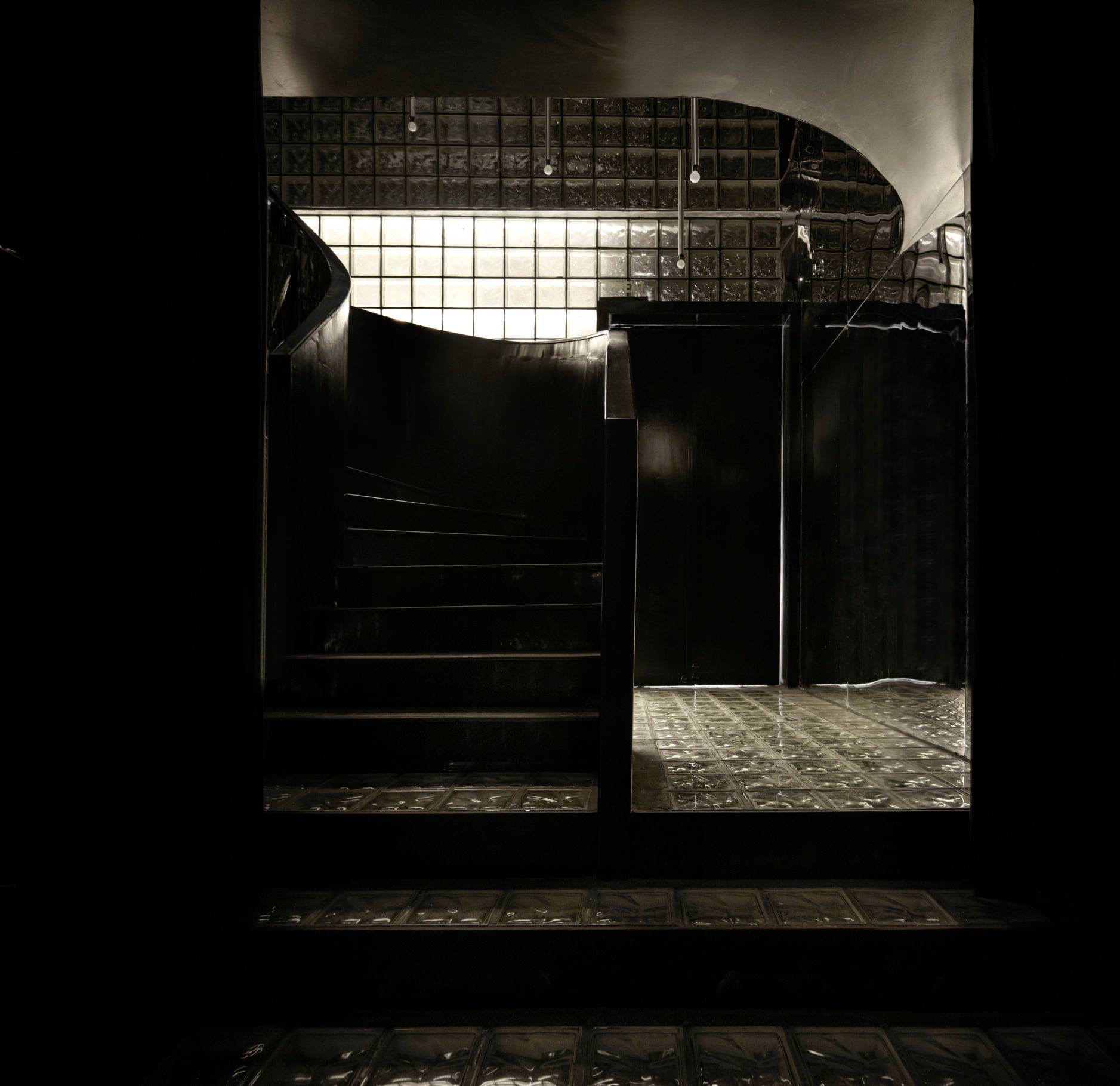 The Black Concrete RENESA-48