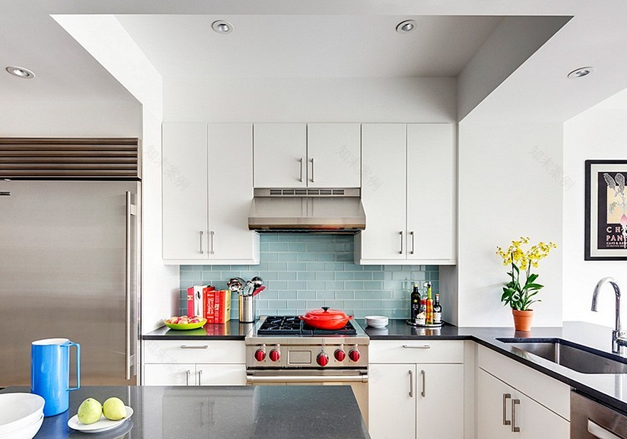 Revamped Narrow Brooklyn Row House Defined by Unique Details-14