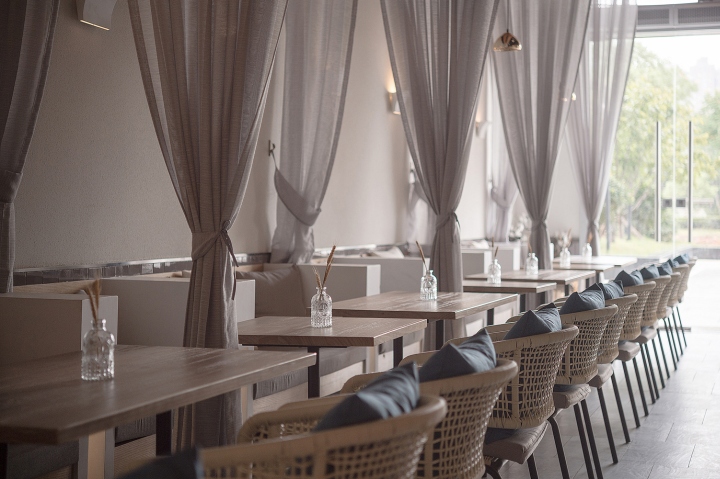 旅行爱好者的咖啡馆 | 东西方风格融合的优雅空间-33