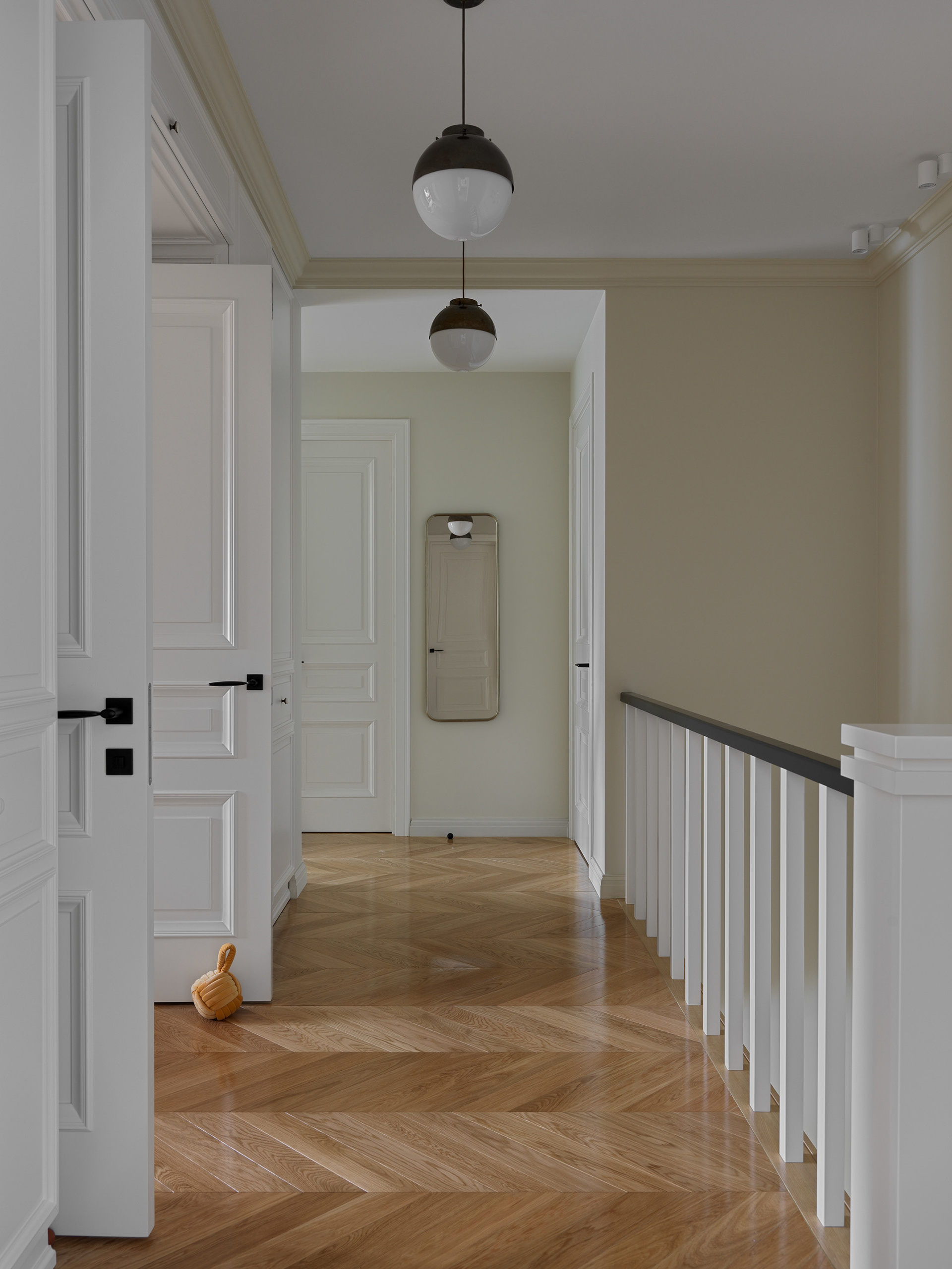 TWO-STOREY APARTMENT-11