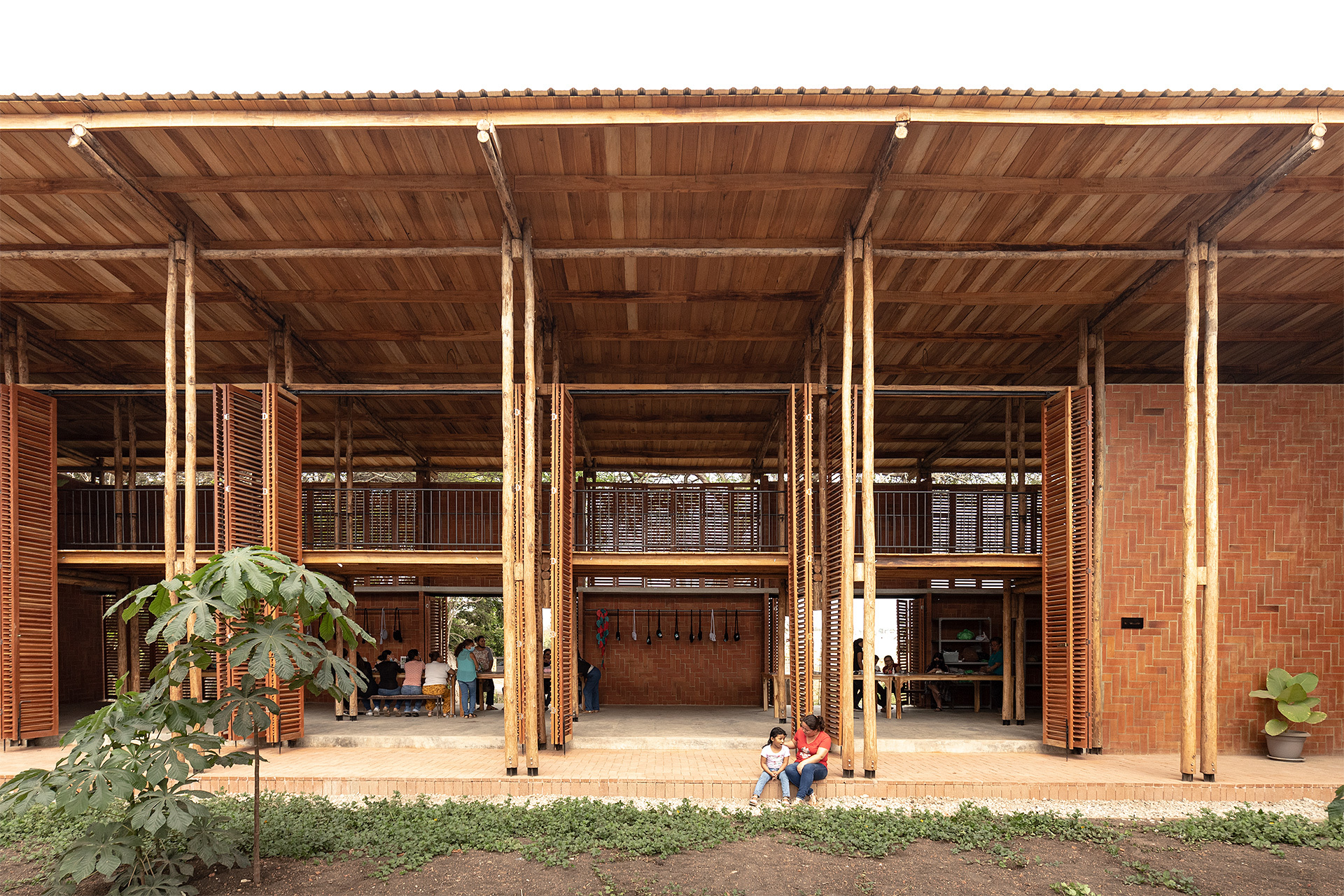 Community Productive Development Center Las Tejedoras / Natura Futura Arquitectura + Juan Carlos Bamba-54