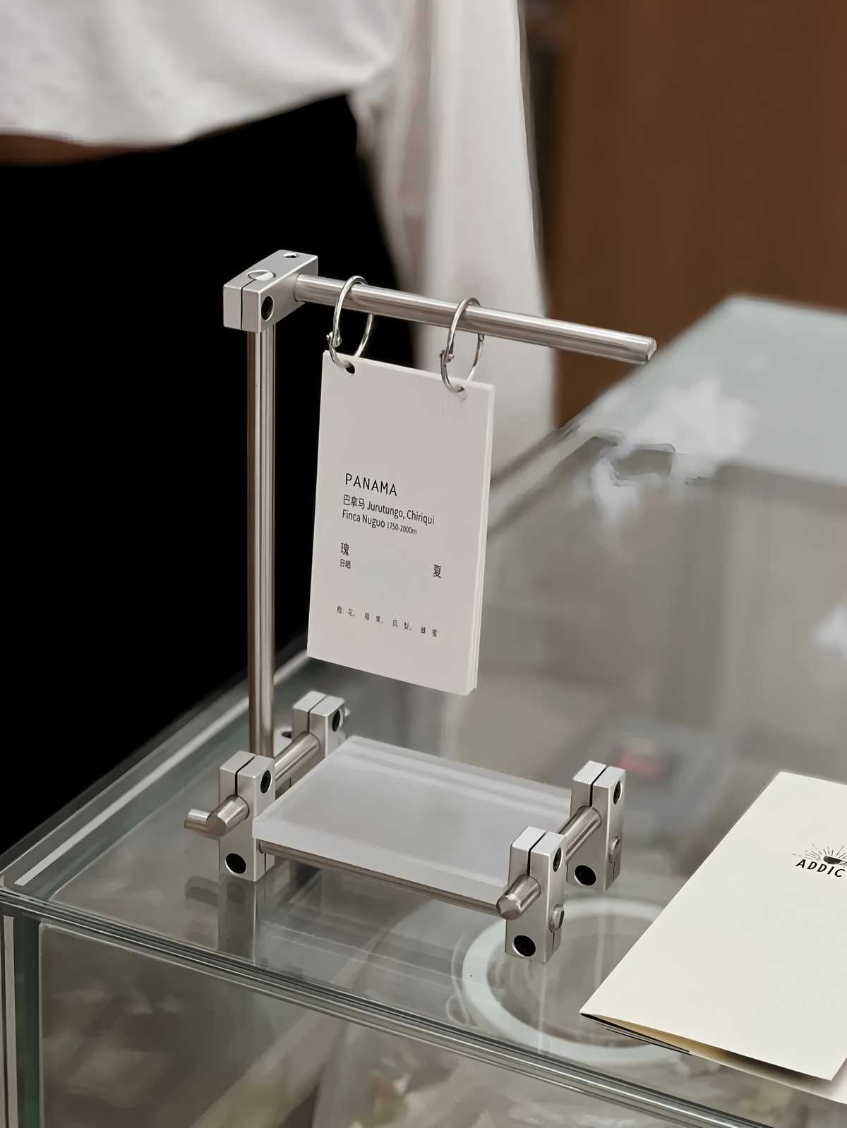 痴迷者咖啡丨中国青岛丨春田空间设计工作室-17