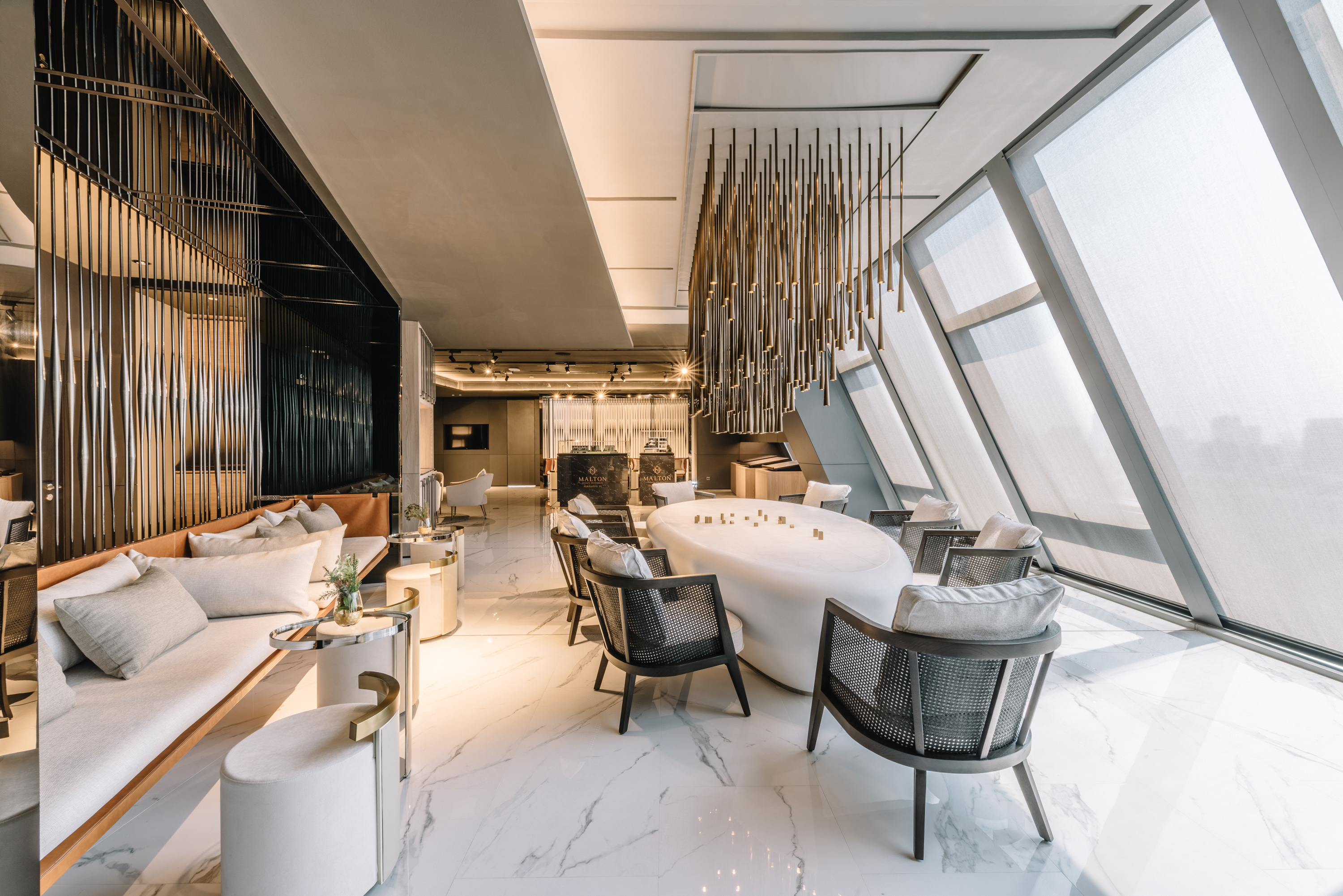 重塑品牌印象，奢华住宅项目展示空间设计-14