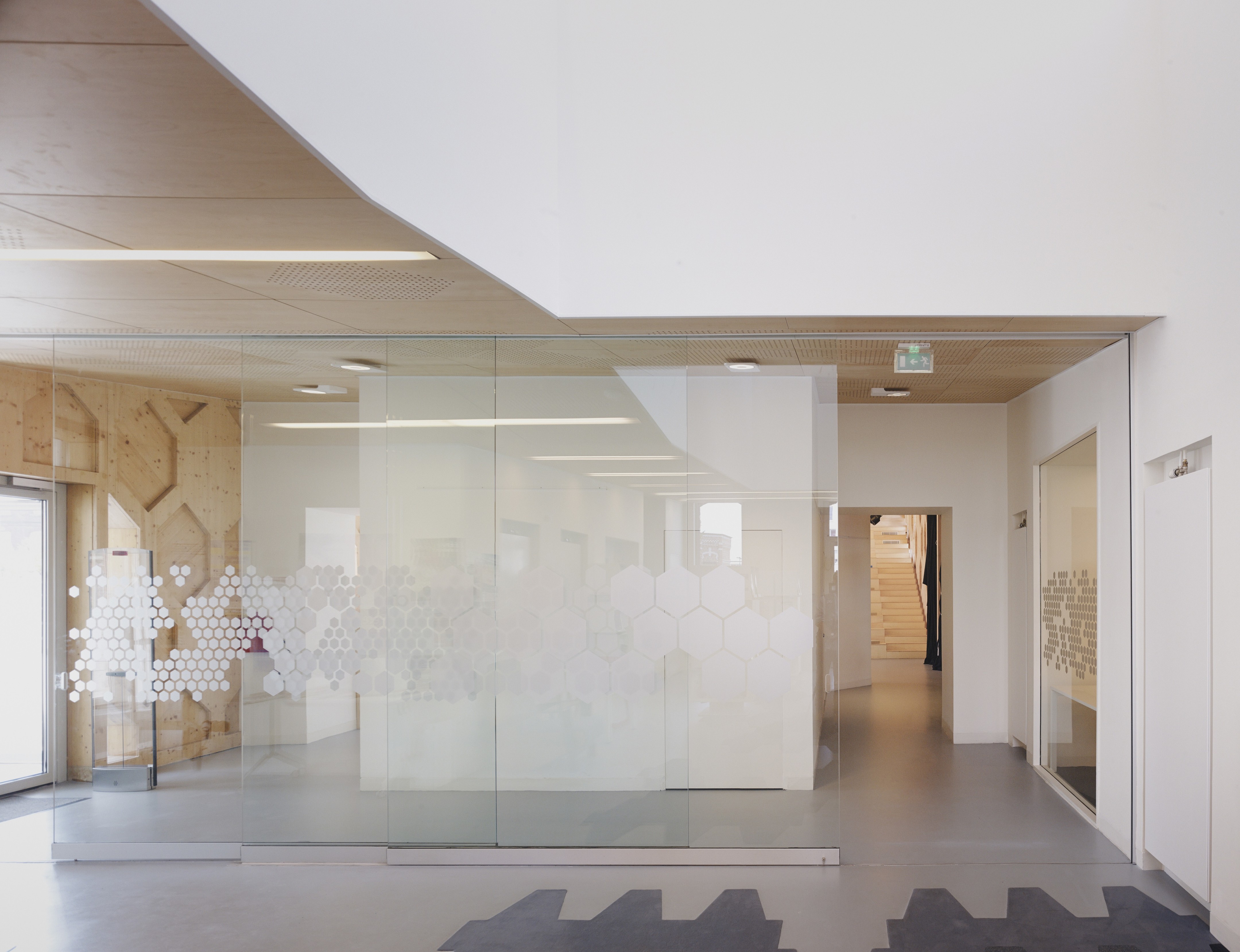 法国媒体图书馆-35