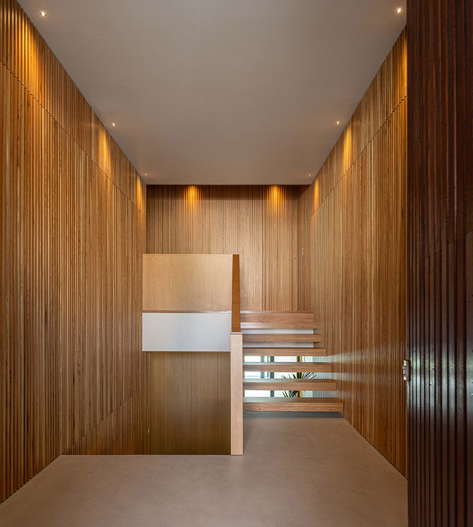 M住宅丨Silverline-22