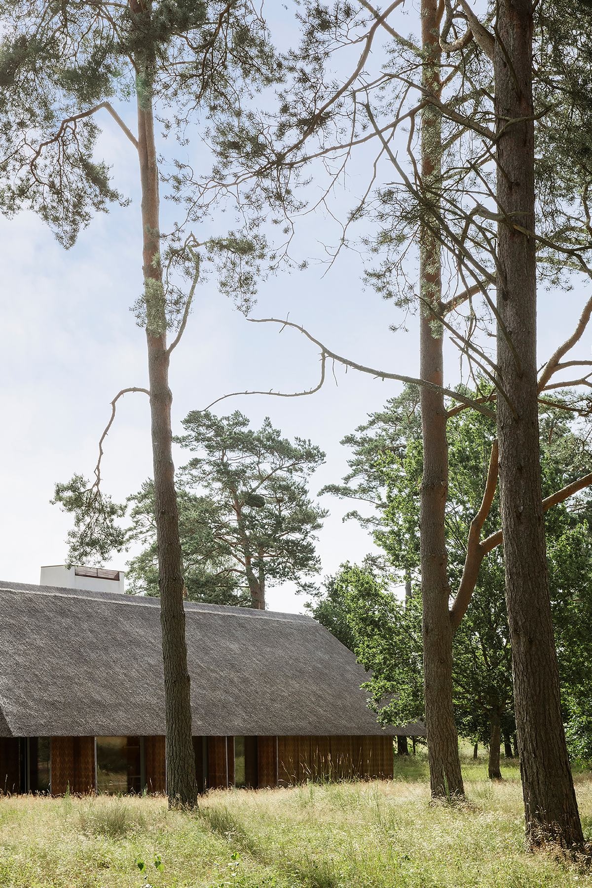 Thatched Summer House | KHR Architecture-3