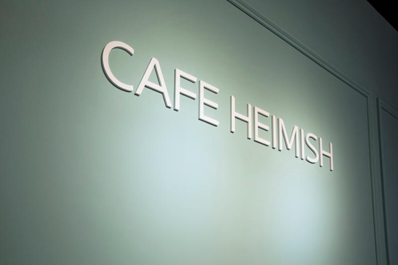 24 平小空间大变身，韩式咖啡厅的温馨魅力-12