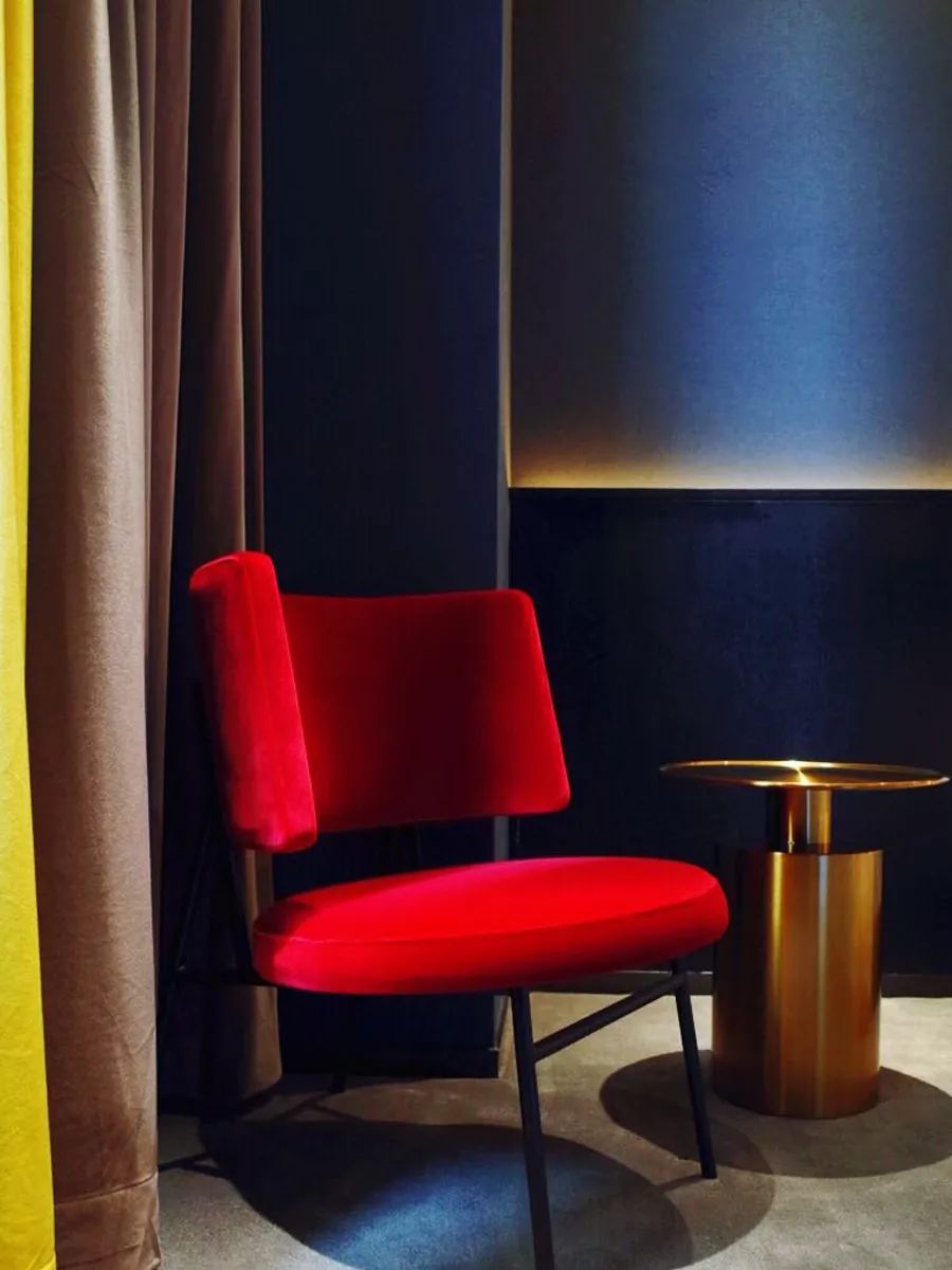 西安合宿酒店 | 红陀螺里的穿越时空艺术之旅-49