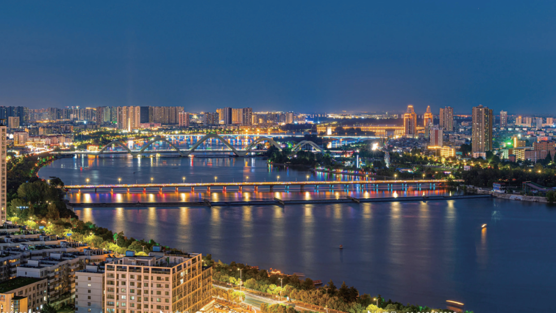 消费降级下，三线城市需要一个“非标商业”吗？南阳三顾里如何用「温度」造街区？｜和桥-17