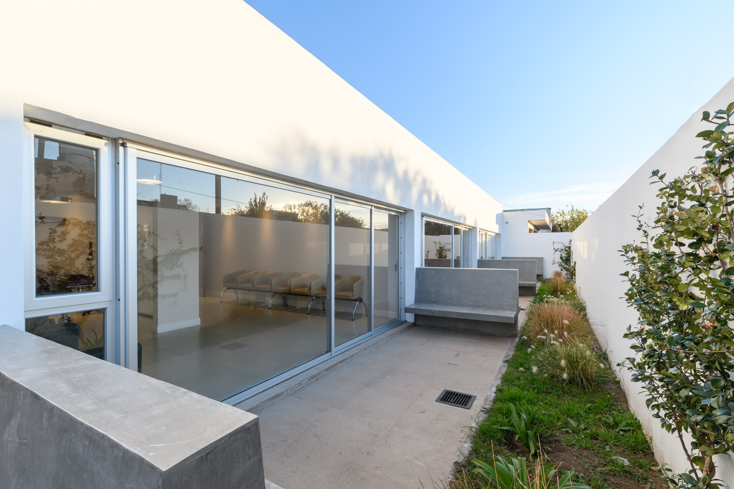 阿根廷 Grassi VM 殡仪馆丨阿根廷圣路易斯丨Donnelly+Estévez Arquitectos-6