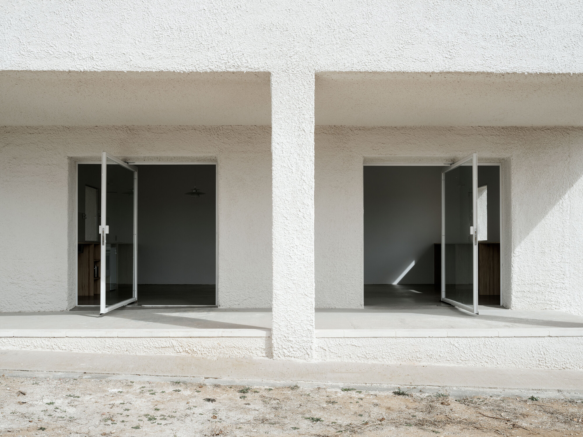 原始房屋丨西班牙丨HANGHAR-15