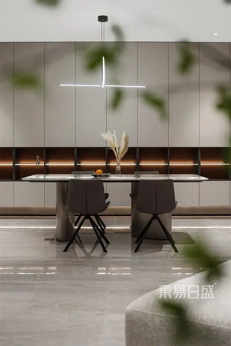 五象印月191㎡现代简约叠墅丨中国南宁丨东易日盛-31