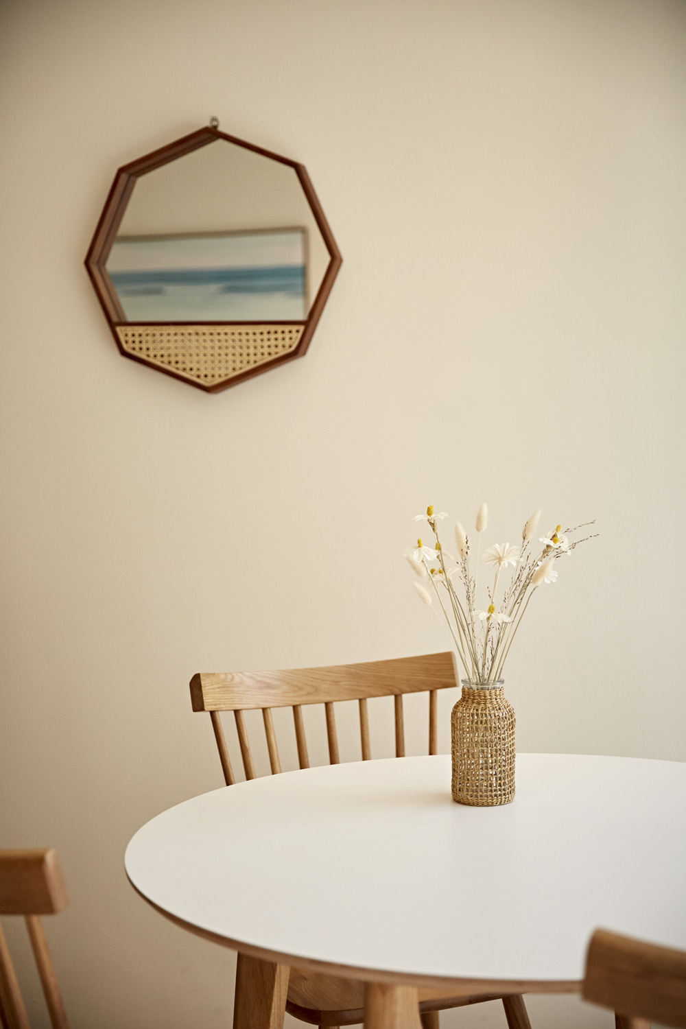 12 平极简咖啡馆设计，展现素雅氛围-14