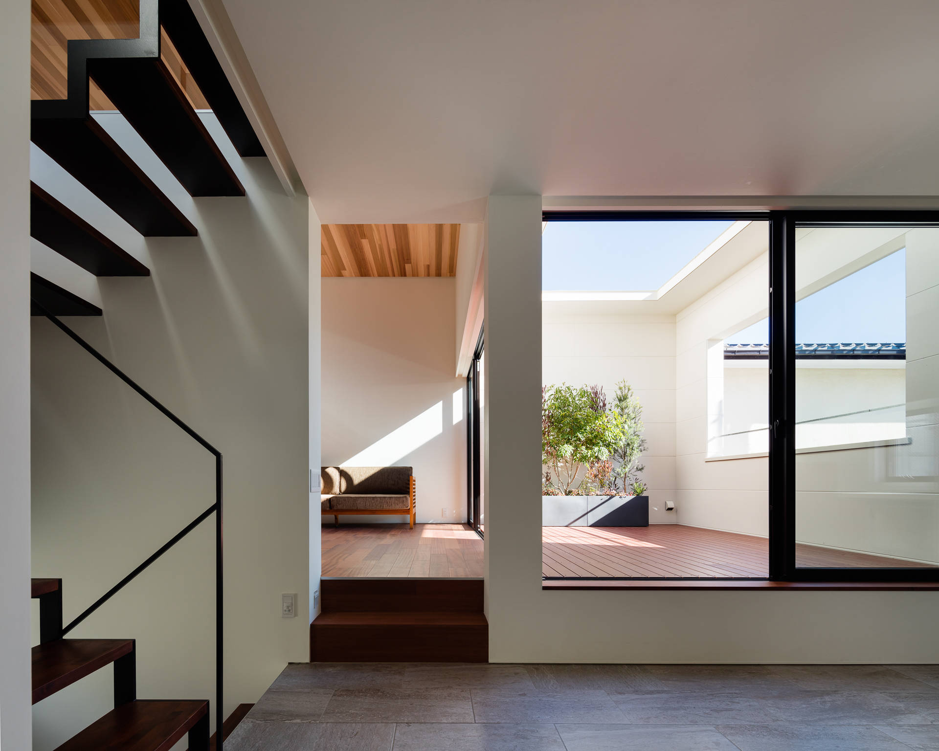 东京带露台庭院住宅 | ARCHIPLACE 的日常活动空间设计-16