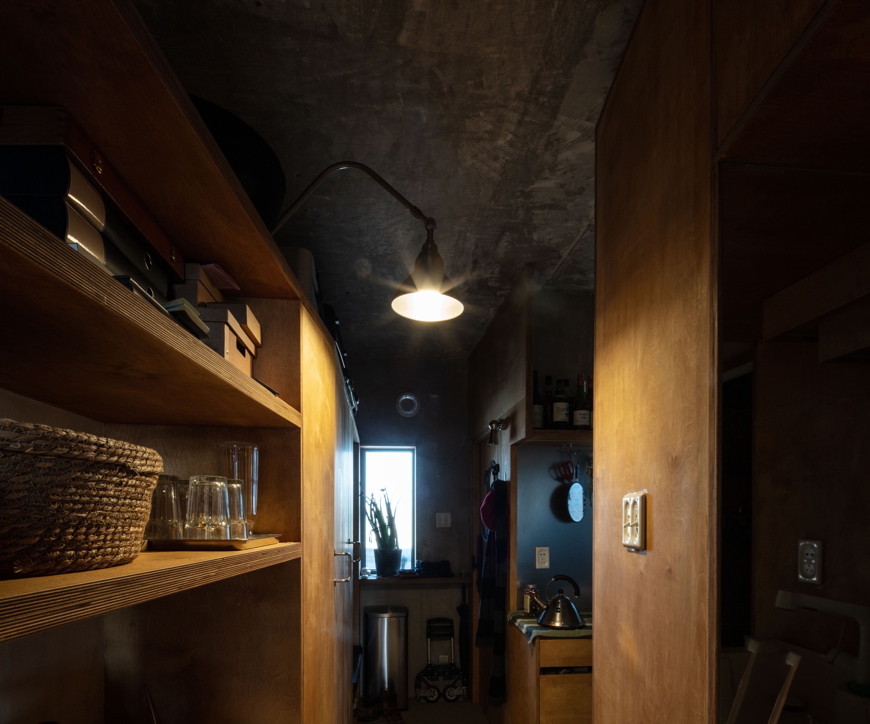 山顶洞之家  老破小里的庇护和观望丨中国北京丨察社办公室-13