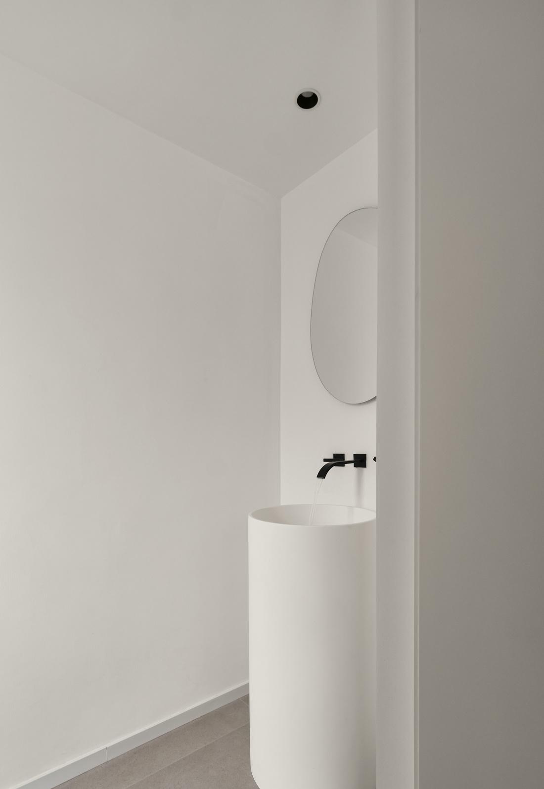 自然惬意!灰调叠墅亲子时光-19