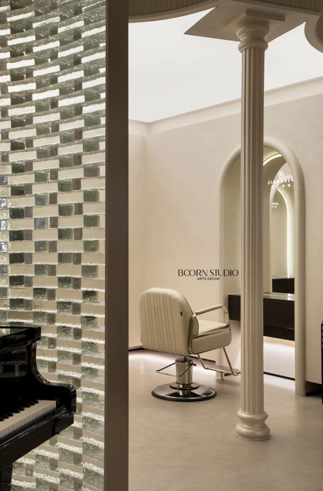 美发沙龙 丨 给予空间无限的想象力-0