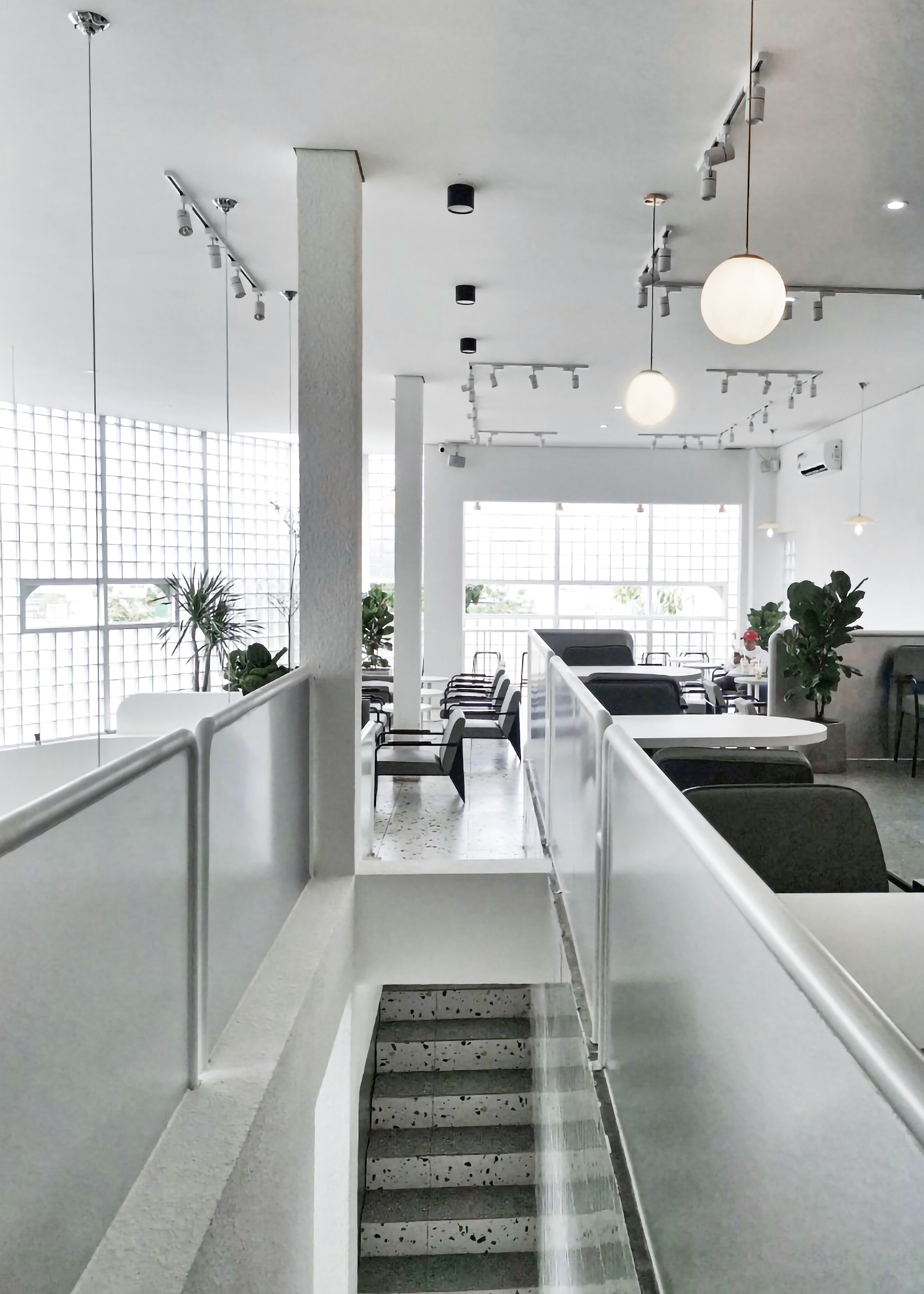 CoCo Cha 台湾茶和咖啡 – 白灯笼 | PT Arch Studio | 2023 | 越南-21