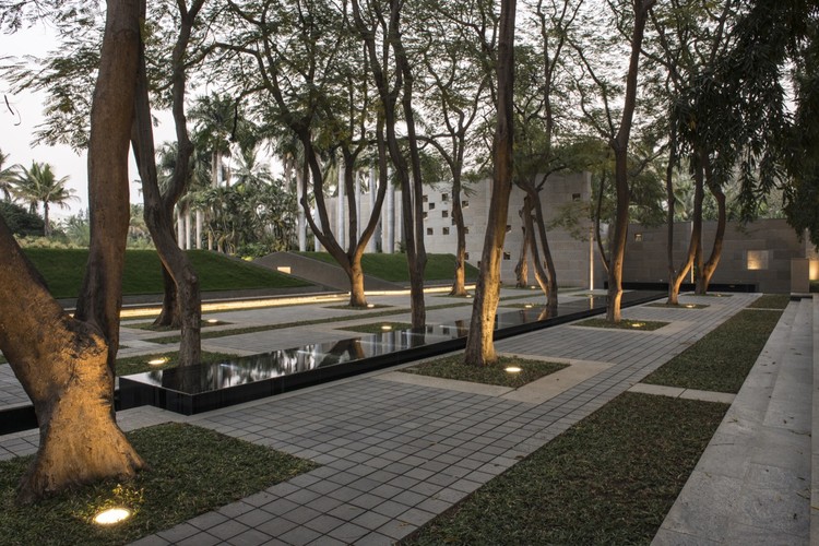 安吉·雷迪博士纪念馆-1