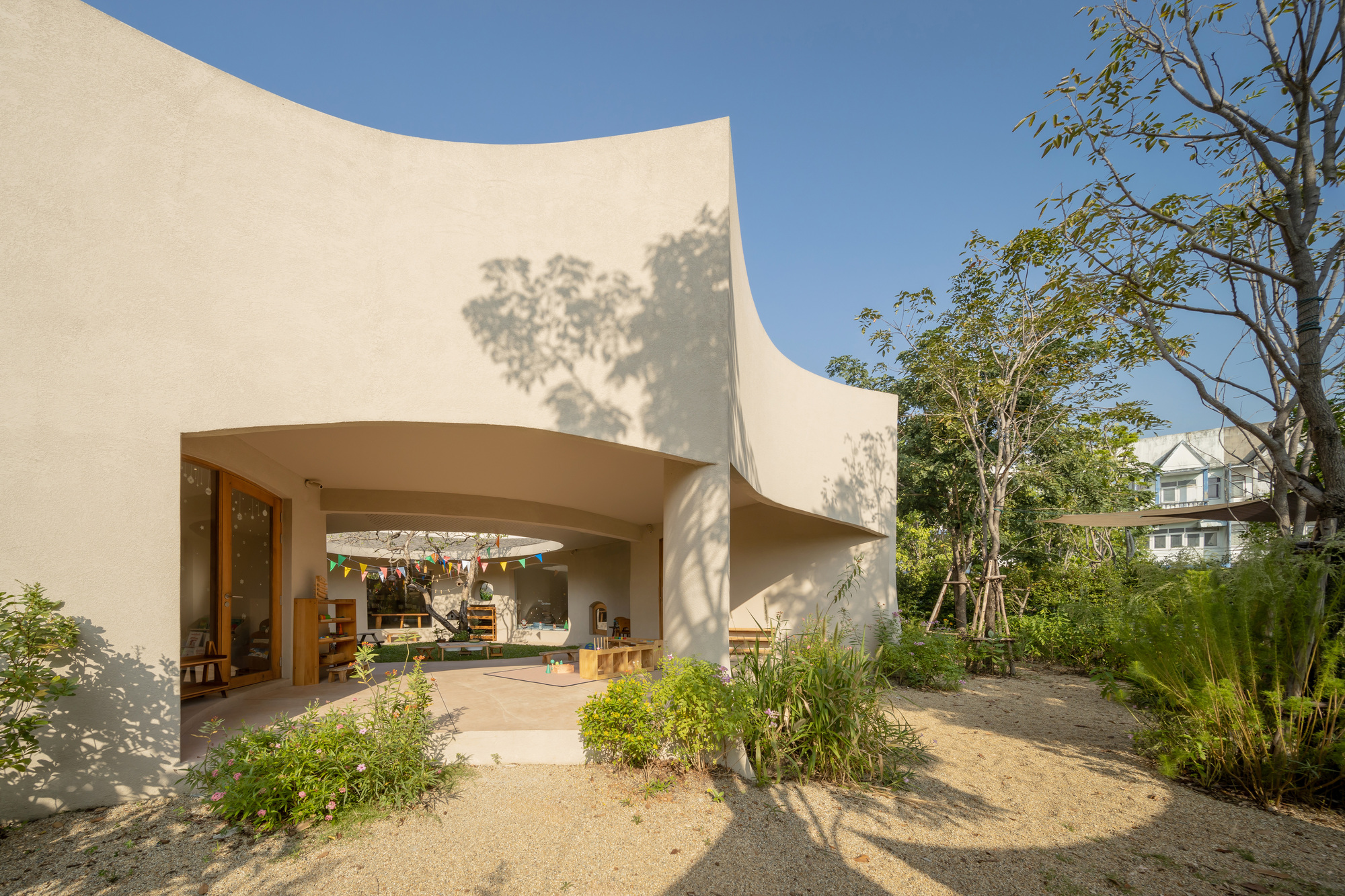 Little Stove & Little Stump 咖啡店和游乐场丨泰国曼谷丨NITAPROW-24