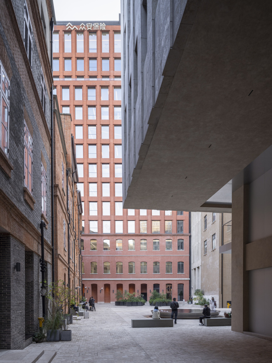 外滩源
注:ROCKBUND是上海外滩源的英文名称,这是一个特定的地名概念 丨中国上海-19