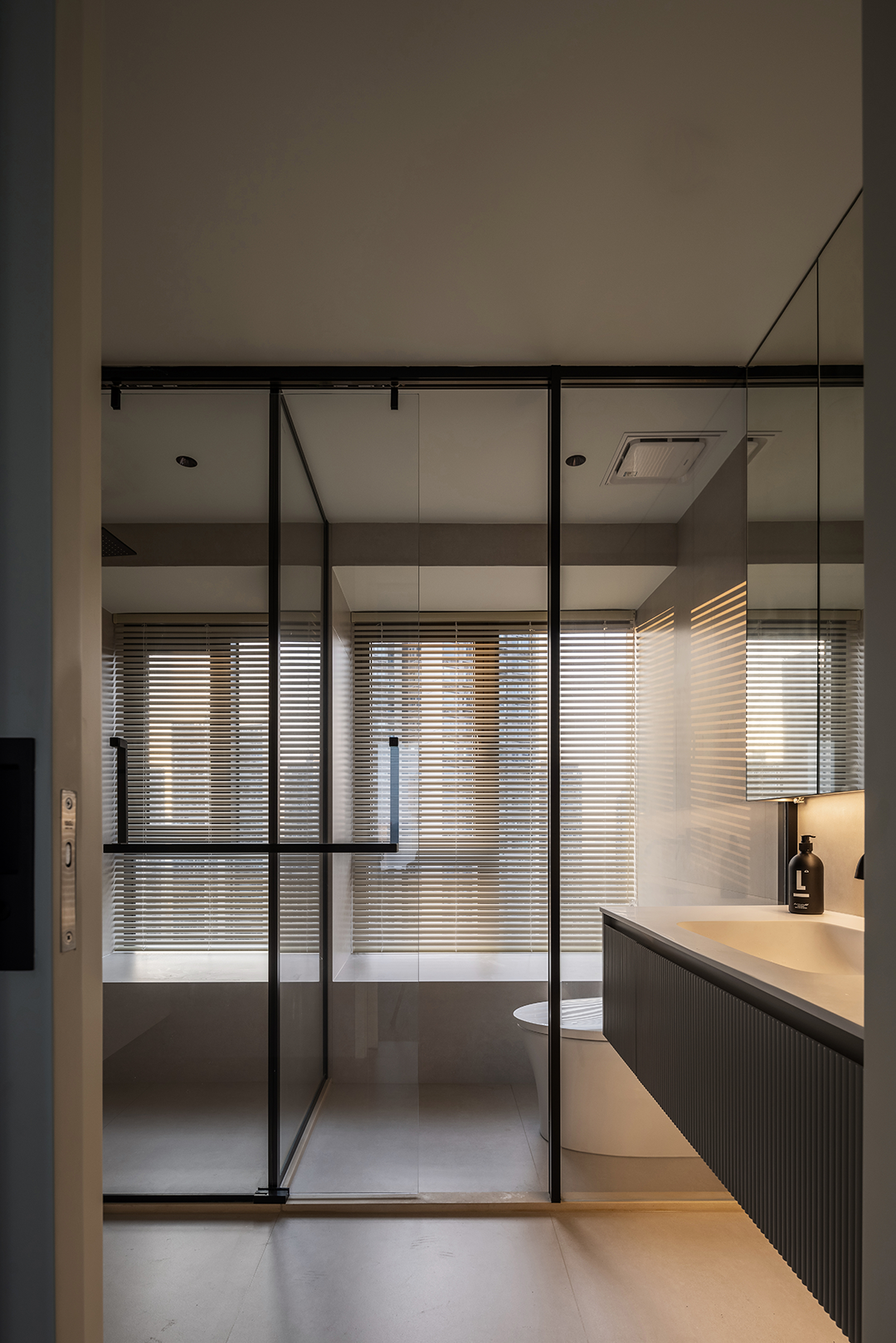 深圳壹城中心 102㎡极简万象丨中国深圳丨苏的设计-62