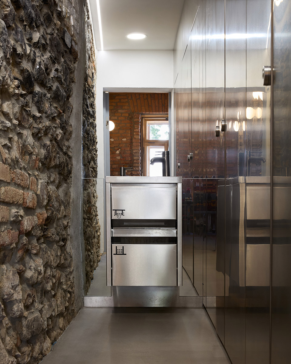 K66咖啡馆与联排住宅丨matěj šebek architekti-49