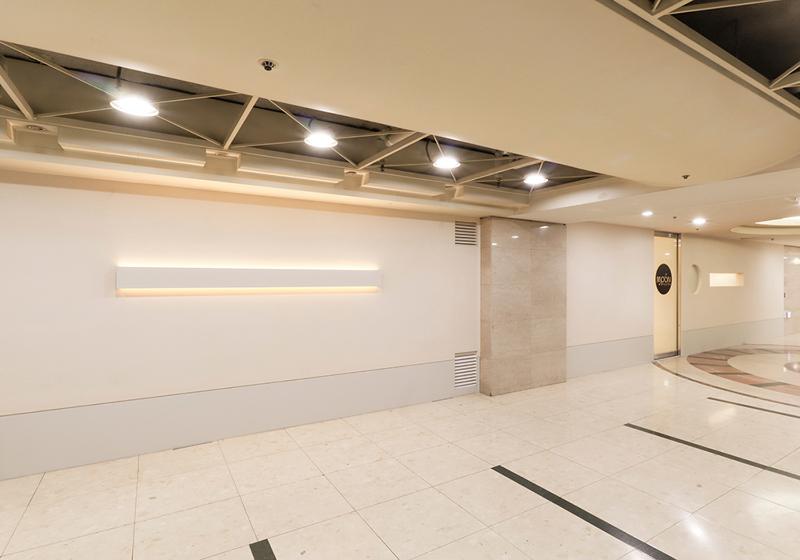 简约时尚的 34 平米办公空间设计-5