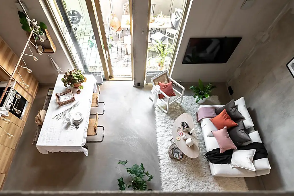 独特粉色工业风，60m2 两层公寓设计惊艳亮相-1