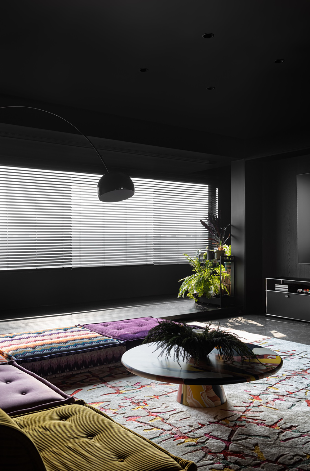 极简暗黑风:隐秘 · 深邃丨中国杭州丨有斯设计-37