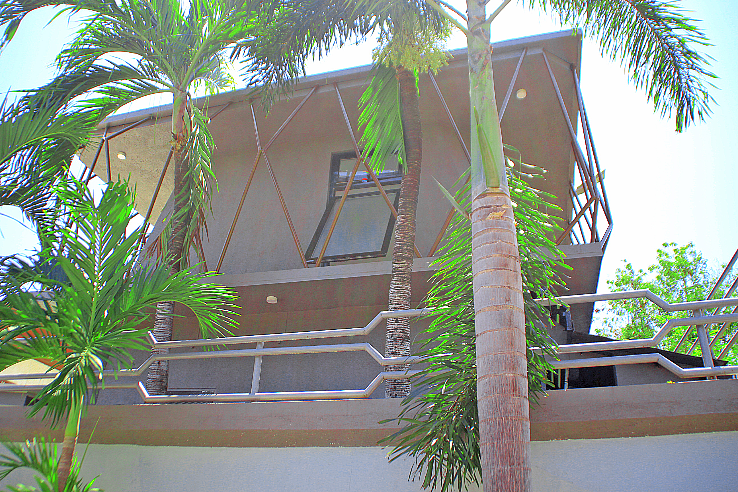 废旧厂房变身双层 SOHO 空间-14