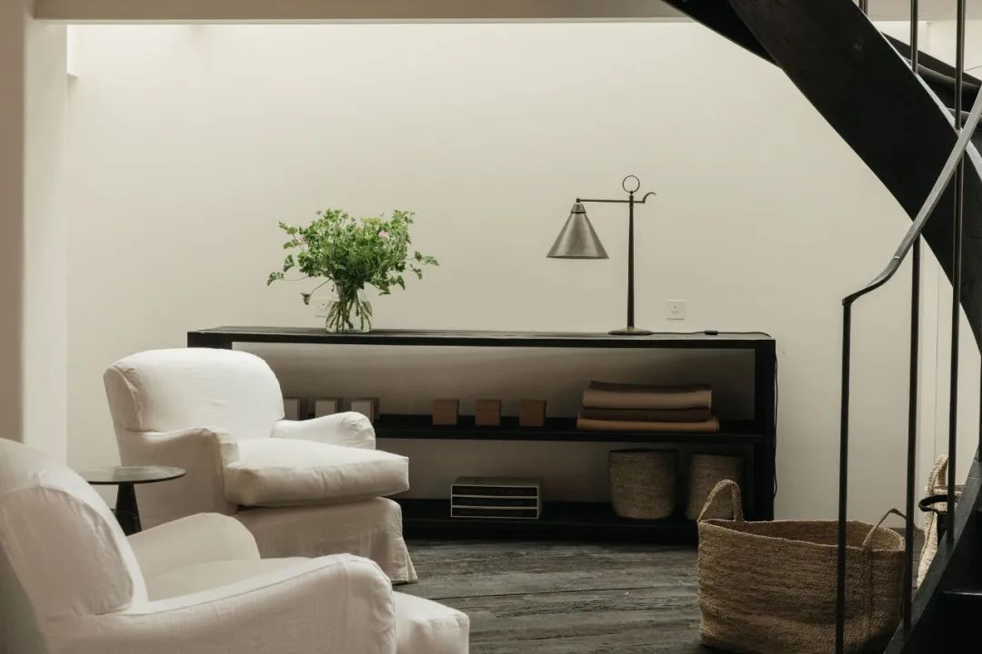 宁静的女王 Rose Uniacke | 旧建筑改造，古典与现代巧妙融合-242