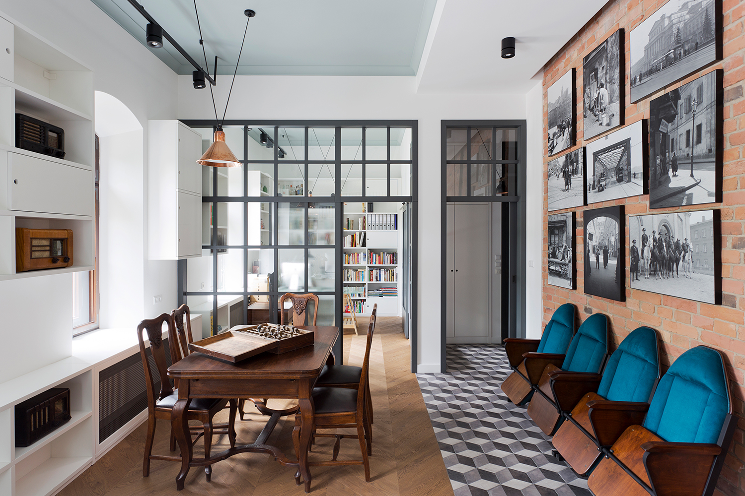 历史与艺术融合的波兰 Warsaw Vodka 工厂新办公室-6