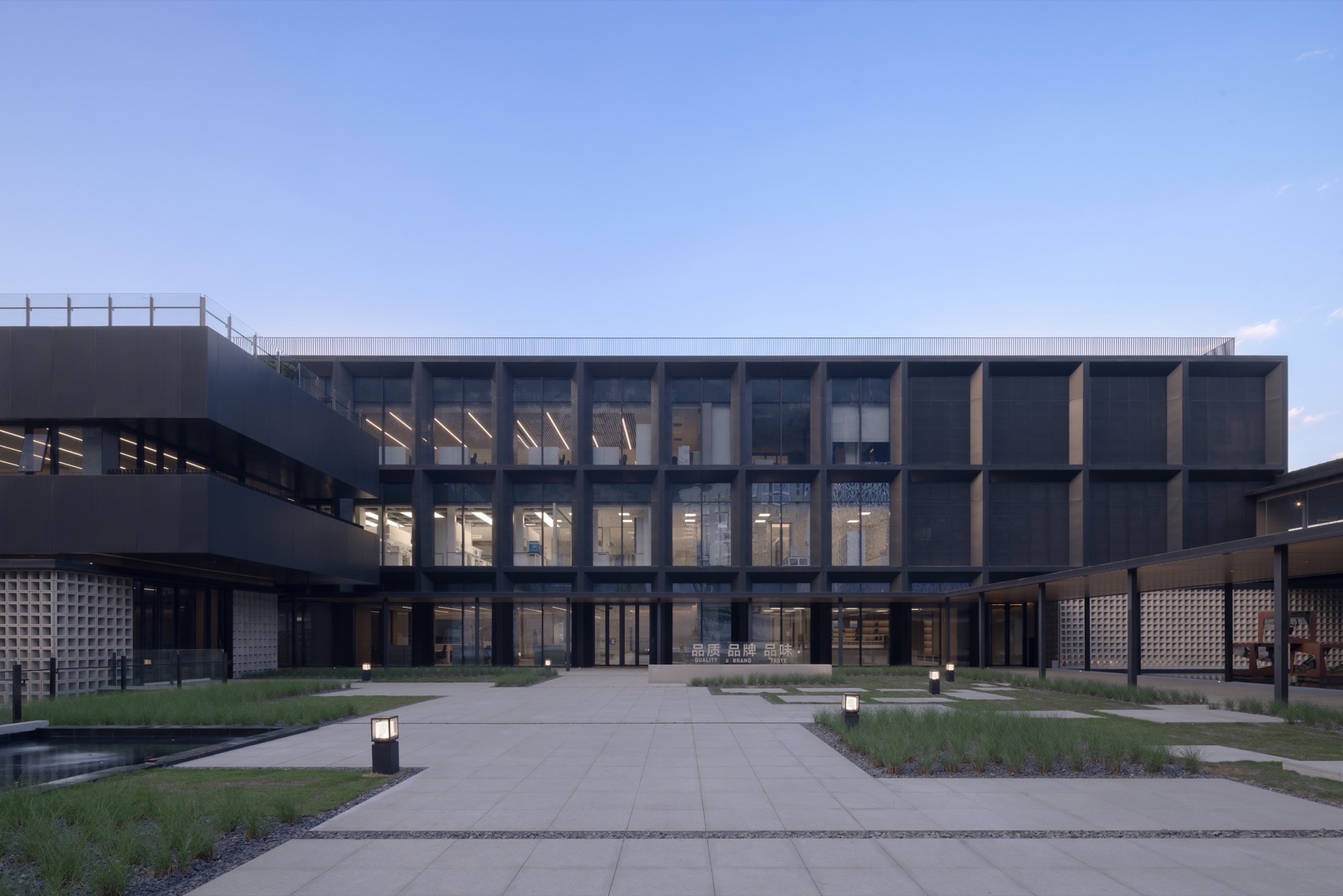 郎酒集团品质研究院丨中国泸州丨天仝建筑-12