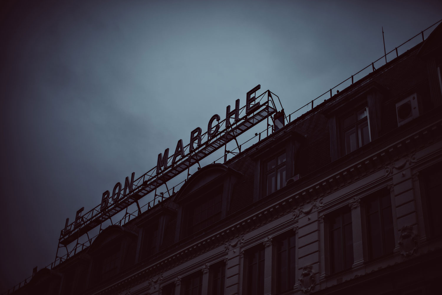 Black Crows新建筑形象设计-2