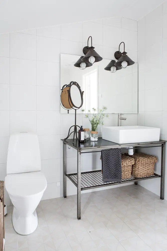 深色调木质大宅，演绎同色系搭配魅力-33