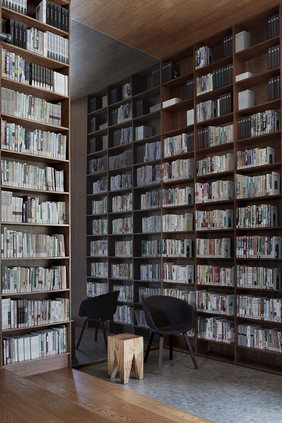 南京句容市图书馆金科分馆 / 风合睦晨空间设计-21