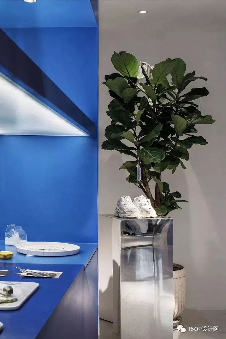 像猫一样个性的Greycat Boutique买手集合店 | 图灵空间设计-25