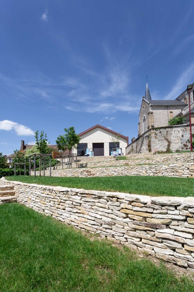 Luzy有顶市场及其周边区域改造项目丨法国丨Atelier d'architecture Bentejac-4