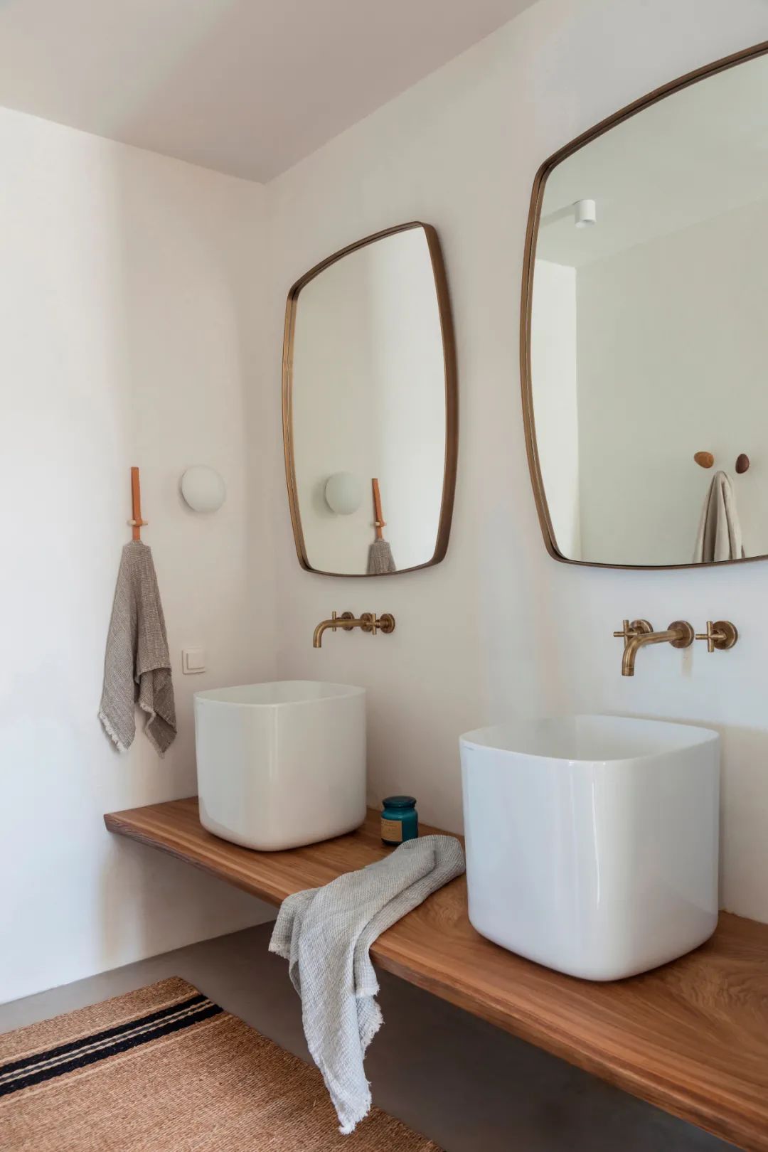 街区 722 或 大楼 722 或 区块 722(具体需根据上下文确定)-24