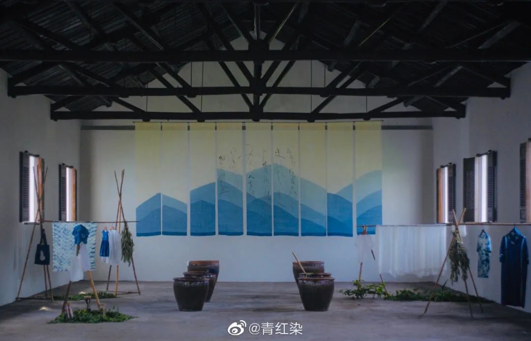 11 个陌生人同居 3 年,私生活首次曝光 | 看似佛系,实则野心勃勃-59